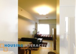 simple studio condo unit for rent at the columns legaspi makati
