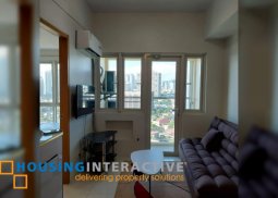 fully furnished 1br unit with balcony for lease in time square west