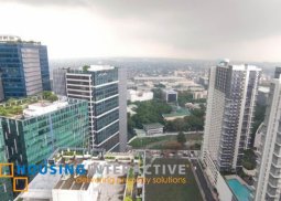 2br bi-level unit for rent in the montane