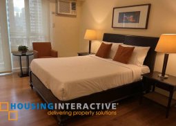 for lease: the grove by rockwell 2br z-loft unit