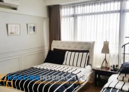 gorgeous  1br condo unit for sale at the gramercy residences makati
