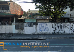 lot with old house for lease in project 6, quezon city