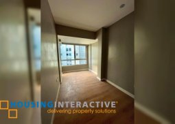 3br combined units with parking for lease in fort victoria