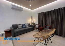 3yr old modern industrial design house and lotfor sale in tagaytay city