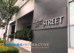 semi-furnished 2br unit with parking for sale in avida towers 34th