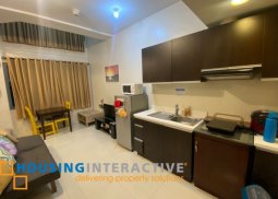 1br unit with parking for rent in eton parkview greenbelt