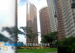 1br for rent in the icon residences, taguig