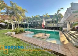 corner lot for sale in south forbes park