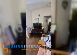 old three door apartment with income lot for sale in pio del pilar makati 32.5m