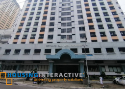 commercial condo unit with parking space for sale in cityland dela rosa condominium