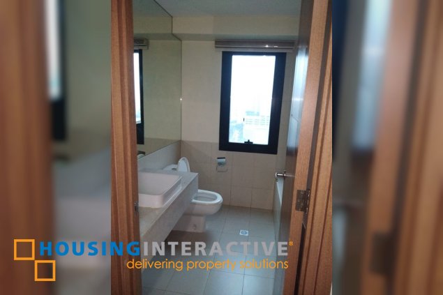 2br for rent in icon plaza, taguig