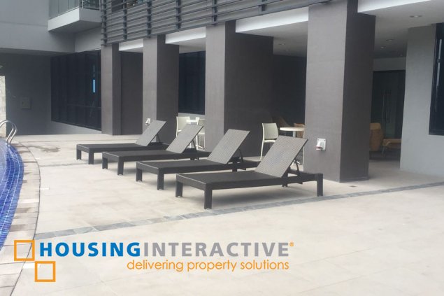 2br for rent in icon plaza, taguig