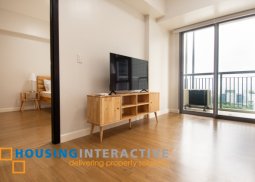 fully furnished 1br unit with parking for lease in park triangle residences