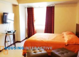 spacious studio condo unit for rent at the columns legaspi makati
