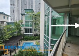 semi-furnished 3br unit with parking for lease in edades tower