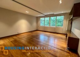 house for sale in greenmeadows