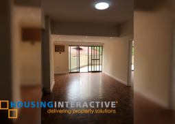 2br unit with parking for rent in lpl plaza condominium