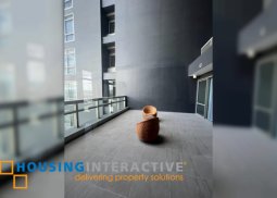 fully furnished 3br unit with parking for rent in west gallery place