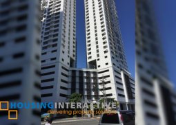 2br for rent in the columns legazpi, makati