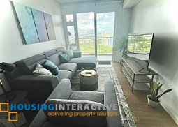 for rent: 2br unit in sequoia tower at two serendra, bgc