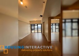 newly turned over 3br unit with parking for sale in travertine at portico