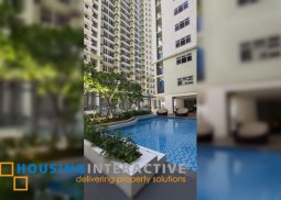 1br unit with parking for sale in verve residences