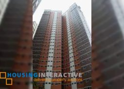 4br unit for sale in one gateway place