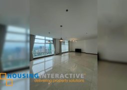 3br unit with parking for sale in two roxas triangle