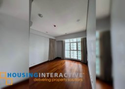 2br unit with parking for sale in skyvillas at one balete