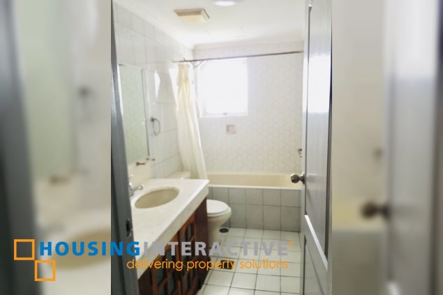 3br condo unit for lease in elizabeth place, makati