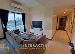 2br unit with parking for sale in the albany