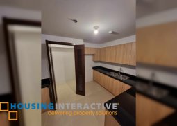 3br corner unit with parking for sale in verve residences