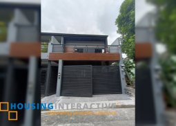 for sale: modern house & lot with swimming pool  in greenwoods executive village