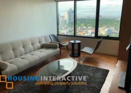 fully furnished 1br unit with parking for lease in one rockwell east