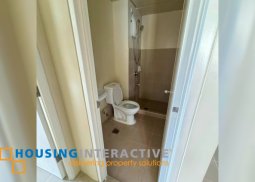 fully furnished 2br with parking space in two lafayette square