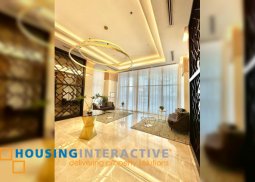 semi-furnished 2br penthouse unit with parking for lease in two maridien