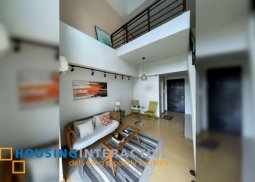 loft type 1br unit with parking for lease in avant at the fort