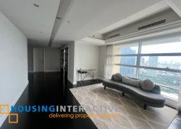 4br condo unit for sale in discovery primea, makati