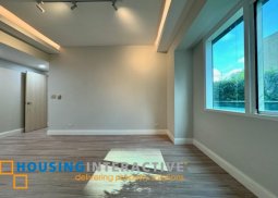 2br unit with parking for sale in hidalgo place