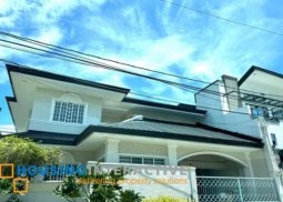 corner house and lot for rent in bf homes, paranaque