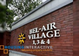 vacant corner lot for sale in bel air village nakati