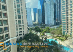 for lease 2br in renaissance 2000