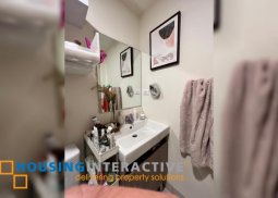 semi-furnished 1br unit for sale in the vantage