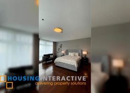 furnished 3br unit with parking for lease in two roxas triangle