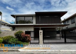 for sale: luxurious mansion in ayala alabang village