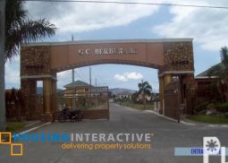 unfurnished house for sale in gc berberabe subdivision in batangas city