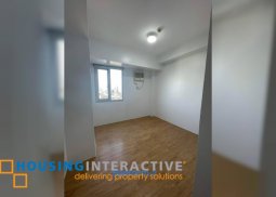 2br unit with parking for sale in avida towers alabang