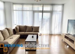 furnished 3br unit with parking for lease in two maridien