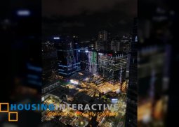 bi-level penthosue unit for sale in uptown parksuites