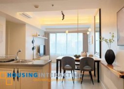 fully furnished 2br unit with parking for lease in one rockwell